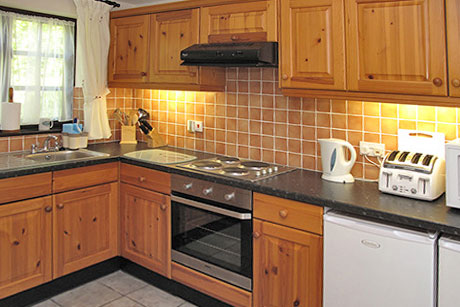 Woodview Cottage Kitchen